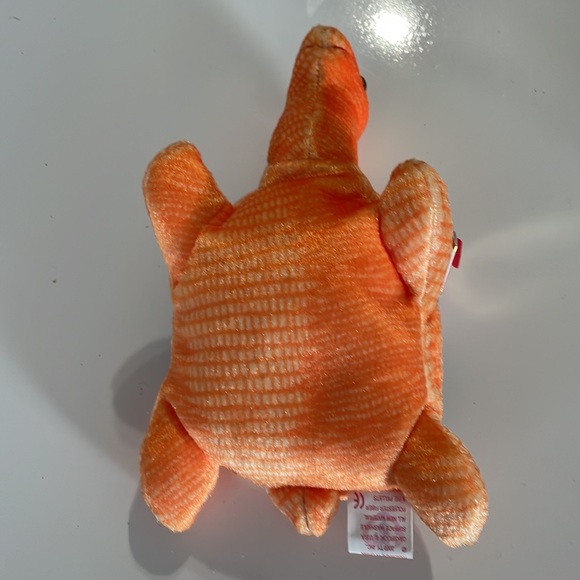 Ty Beanie Baby * Peekaboo the Turtle * Date of Birth: April 11, 2000 - Picture 6 of 10